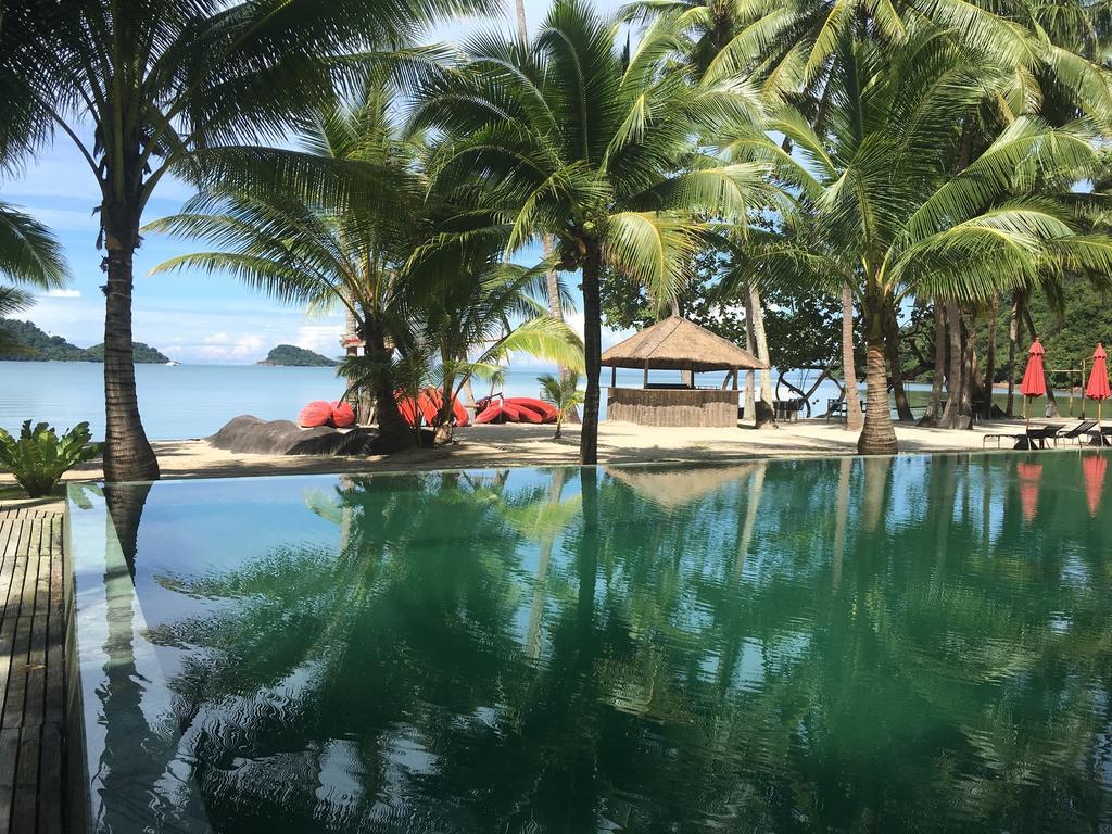 Absolute Beachfront Villa Koh Chang Exterior foto
